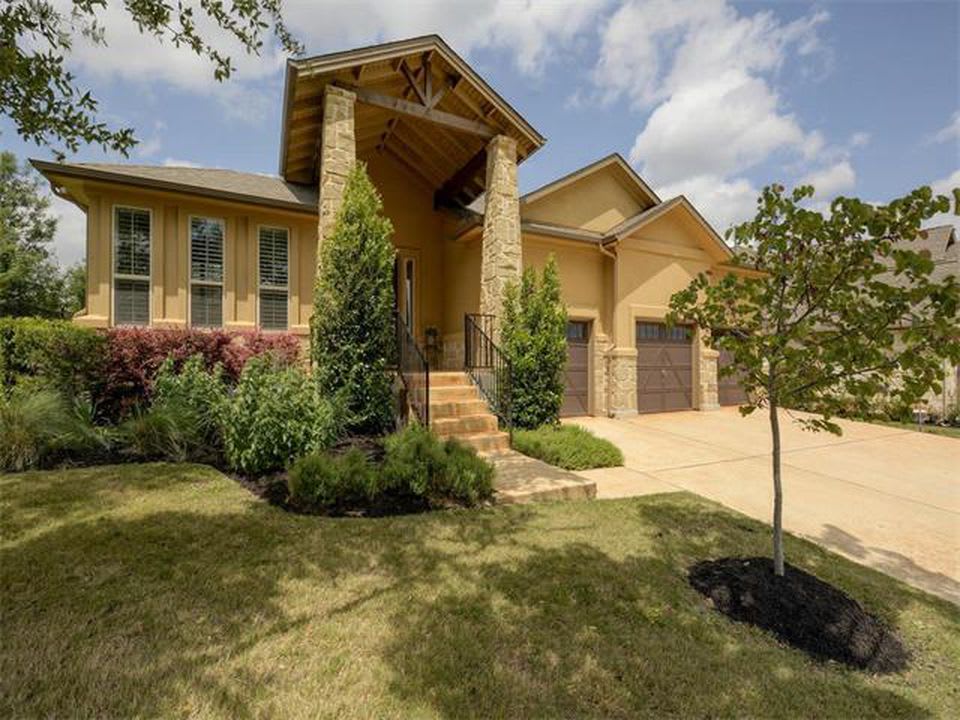 102 Duffy Ln