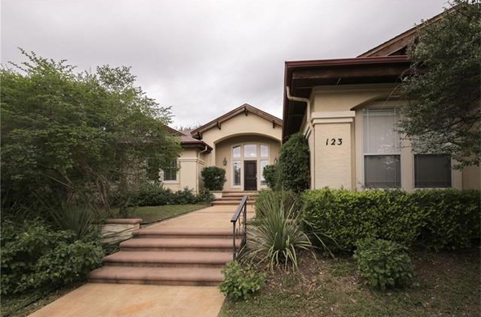 123 Hurst Creek Rd