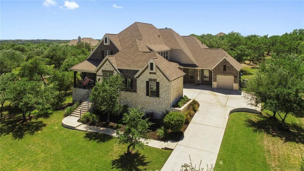 17217 Avion Dr