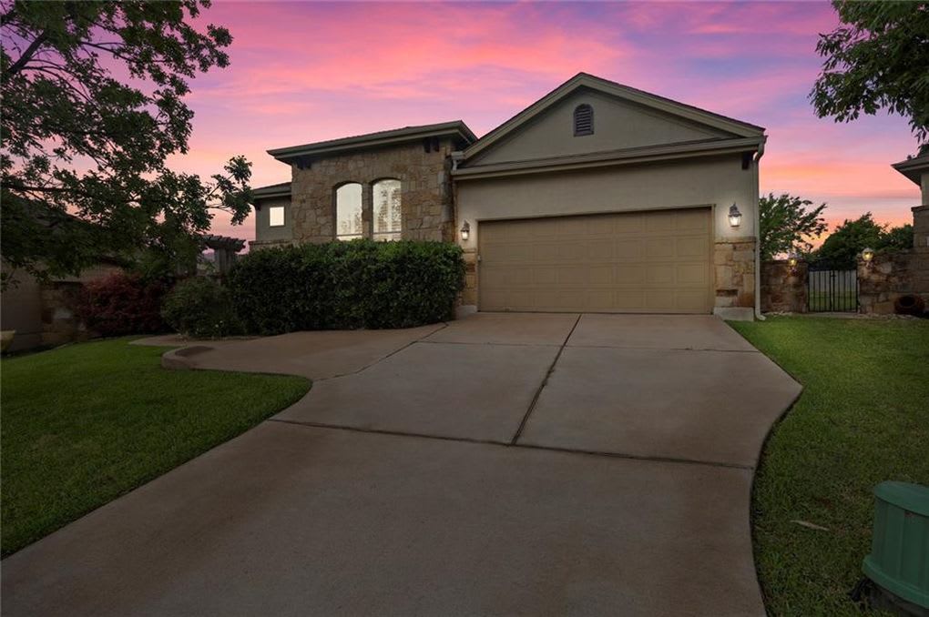 212 Rivulet Ln
